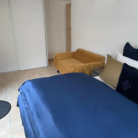 Climatisee Piscine 3 A 800m Дом отдыха Антиб