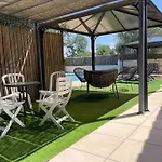 Climatisee Piscine 3 A 800m * Antibes