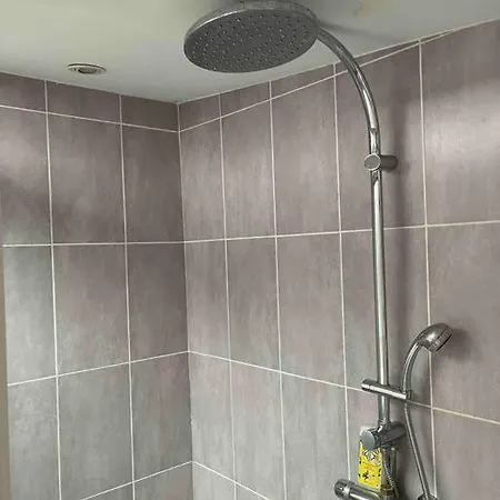 بيت للعطل Climatisee Piscine 3 A 800m أنتيب