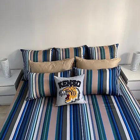 Hébergement de vacances Climatisee Piscine 3 A 800m Antibes