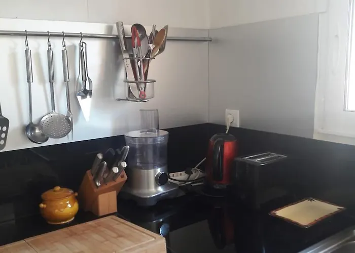 Climatisee Piscine 3 A 800m Holiday home