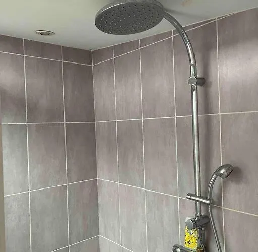 Holiday home Climatisee Piscine 3 A 800m Antibes