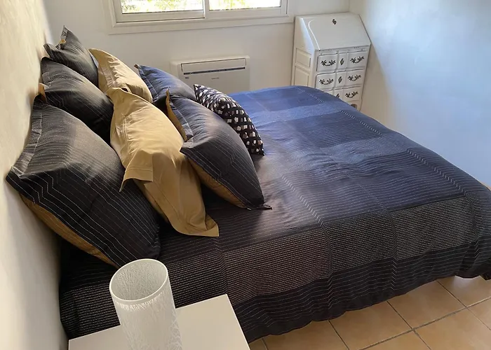 Climatisee Piscine 3 A 800m Holiday home